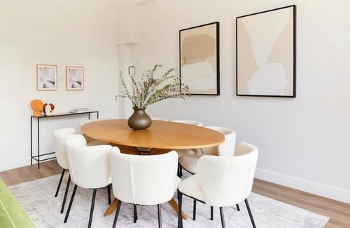 New Boulevard Apartment | Remote Memorial Resort