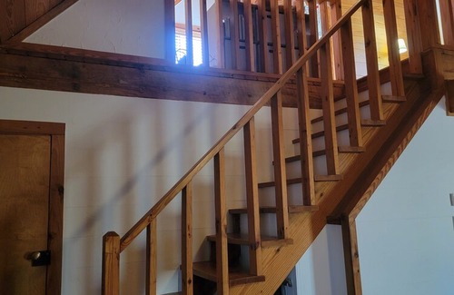 Travelers Rest Cabin | Remote, Modern, Cozy Cabin on 12 acres; Only 2.5 Miles from Traveler's Rest!