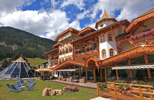 San Giovanni di Fassa Hotel | Renè Dolomites Boutique Hotel