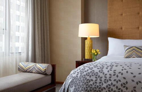 Uptown District Hotel | Renaissance Columbus Downtown Hotel