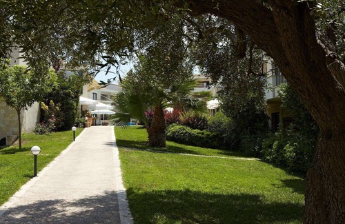 Haniotis Apartment | Renaissance Hanioti Resort