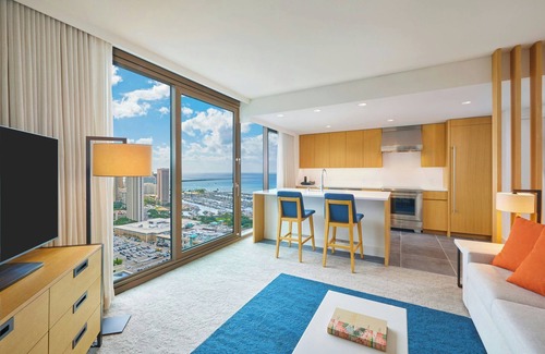 Ala Moana Hotel | Renaissance Honolulu Hotel & Spa