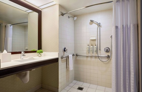 Los Angeles Hotel | Renaissance Los Angeles Airport Hotel