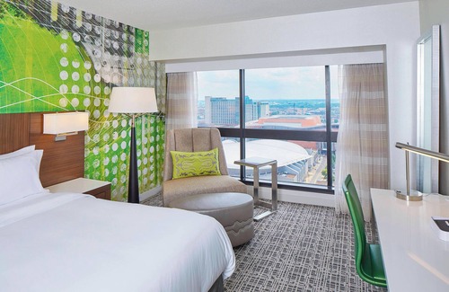 Downtown Nashville Hotel | Renaissance Nashville Hotel