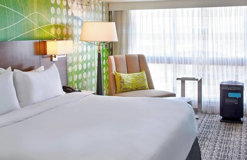 Downtown Nashville Hotel | Renaissance Nashville Hotel
