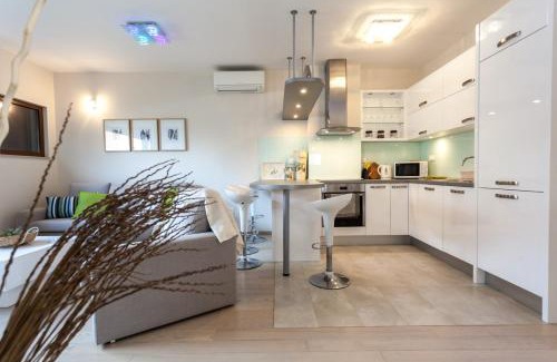 Petrcane Apartment | Renata apartment 2BR, near beach