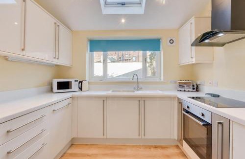 West Cliff House | Rendezvous Cottage