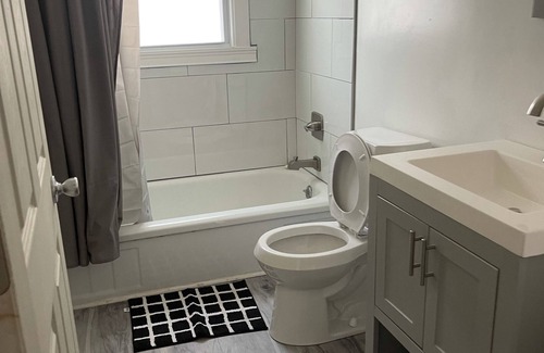 Kannapolis Apartment | Rennovated 2 BR /1 Bath Apt Close to Shopping, Restaurants, Concord & Charlotte