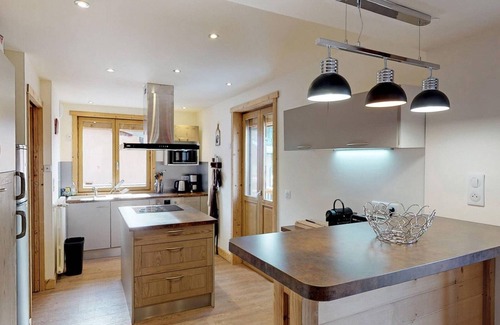 Saint-Marcel Ski Chalet | Renovated chalet with sauna, garage & Wi-Fi - Saint-Martin-de-Belleville