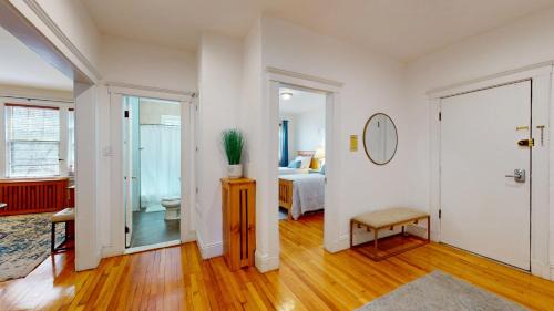 Griggs Park Apartment | Renovated 2b, In-unit Laundry, Longwood, 1st Flr