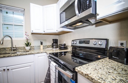 Near East Side Cottage | Renovated 2br/2ba Near Downtown