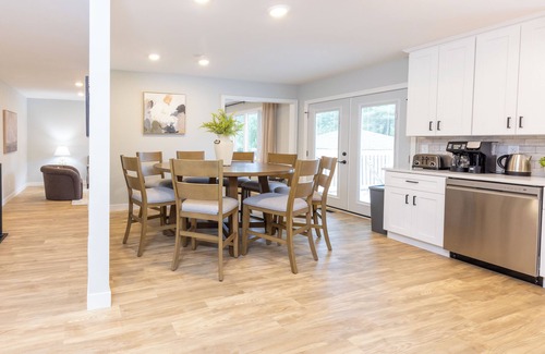Richfield House | Renovated 5-bedroom house in Minneapolis, Richfield.