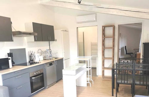 Pujaut House | Renovated 50m2 house in 2021, swimming pool, 10min Avignon