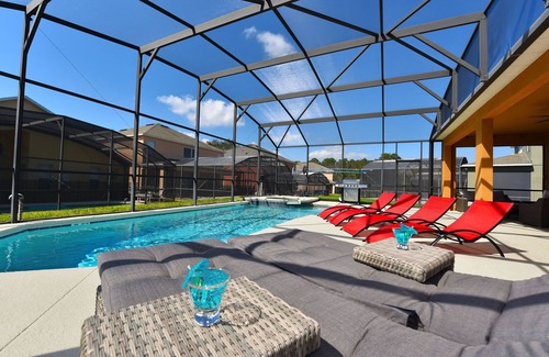 West Kissimmee House | Renovated 7 Bedroom, 4.5 Bath Luxury Vacation Home Pool Heat Included