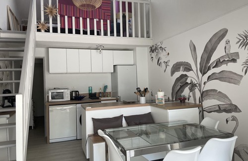 Les Lecques House | Renovated, air-conditioned house 5 minutes from the beach