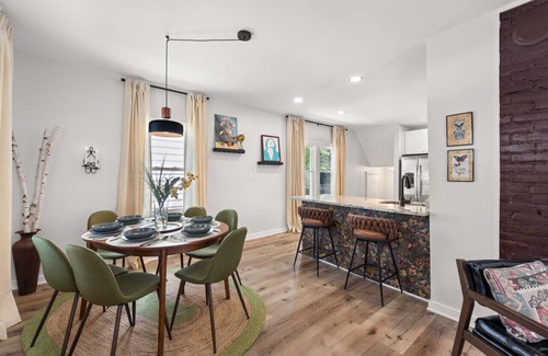 Cleveland House | Renovated and Professionally Designed 3Bed Home!