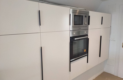 Torremolinos City Centre Apartment | Renovated apartment, 2 bedrooms, balcony, Wi-Fi, near beaches, pets allowed