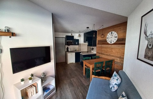 Valmeinier Apartment | Renovated Apartment for 5 People Near the Snow Front