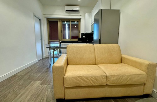 Rome Apartment | Renovated apartment with terrace and parking space, with all services close by