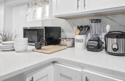 Elmont Apartment | Renovated basement apartment minutes away from UBS arena