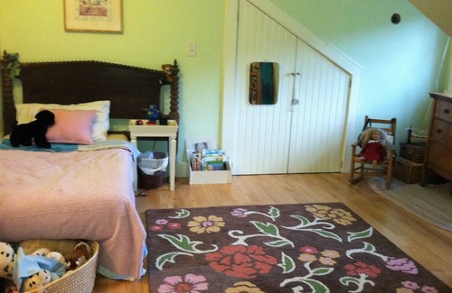 Richmond Other | Renovated Berkshires Farmhouse - minutes from hiking, swimming, and Tanglewood