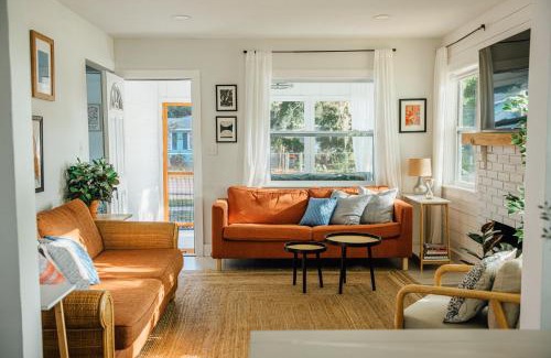 Bradenton House | Renovated Chic Home Near Beaches, Img & Downtown