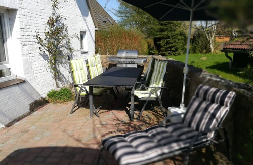 Bunsdorf House | Renovated country house with sauna + whirlpool, up to 8 people near the Baltic Sea