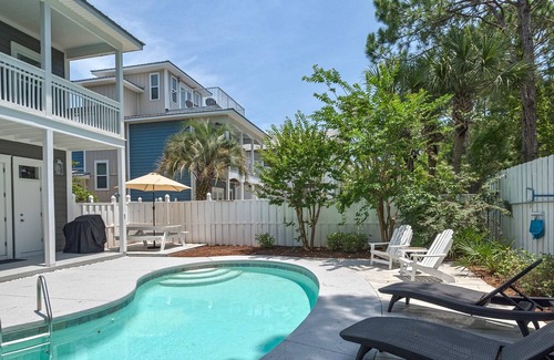 Village of Sugar Beach House | Renovated DESIGNER Beach Home