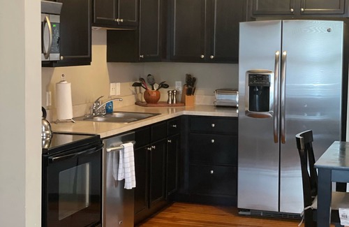 Northside District Apartment | Renovated Downtown Lexington Apartment