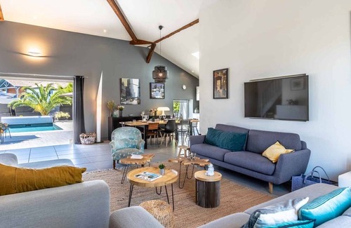 Benesse-Maremne House | Renovated farmhouse near Hossegor (10 mins from the beaches)