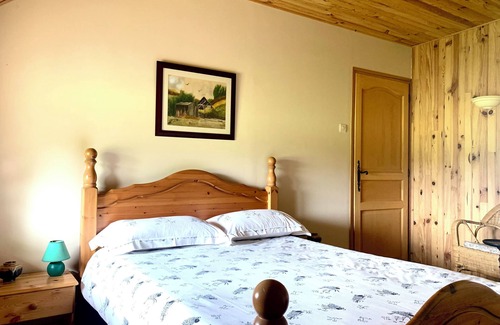 Viersat Other | Renovated farmhouse in rural hamlet. Quiet surroundings with private rear garden
