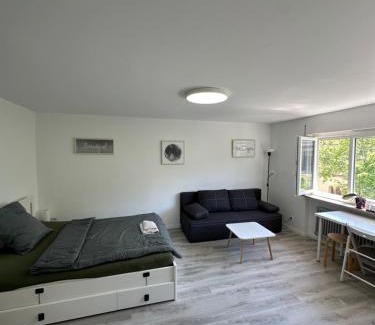 Weinsteige Apartment | Renovated Flat - Prime Location Near Marienplatz