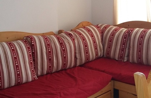 Montalbert Apartment | Renovated ski-in/ski-out apartment in La Plagne, 2 bedrooms