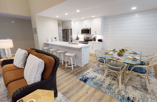 Sea Trail Villa | RENOVATED Golf Villa in Sunset Beach. CV2D