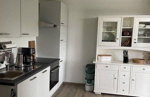 Klein Nemerow House | Renovated Holiday Home with Garden