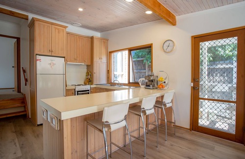 Portsea House | Renovated House with large Northerly facing Sun Deck & Private outlook.