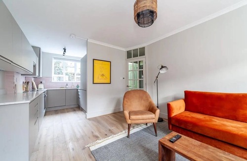 South Bank Condo | Renovated luxury flat in the heart of Islington