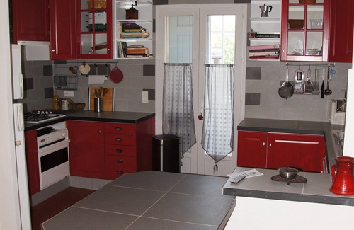 Draguignan Villa | Renovated manor house, magnificent garden, tiled swimming pool 12X6m