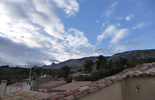 Puyloubier House | Renovated Medieval House at the Foot of Mont. Ste. Victoire