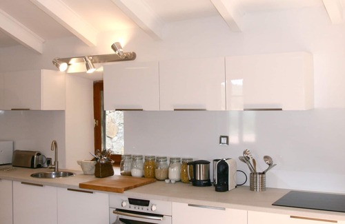 Vetricella Villa | Renovated old mill with private pool, beach 5 minutes away. Authentic and charming.