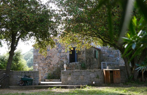 Vetricella Villa | Renovated old mill with private pool, beach 5 minutes away. Authentic and charming.