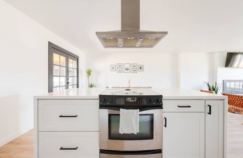 Scottsdale Estates Ten House | Renovated Retreat | Old Town Scottsdale | Sleeps 6