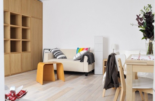 Notre-Dame Apartment | Renovated studio, comfortable, quiet, downtown, 10 'walk from the castle