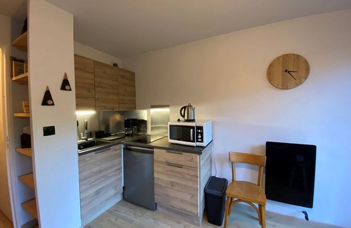 Cohennoz Apartment | Renovated studio for 4 with terrace and parking, Crest-Voland