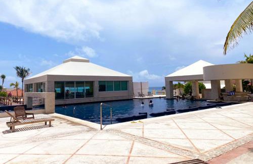 Zona Hotelera Apartment | Renovated Studio in Cancun Beach at the Hotel Zone
