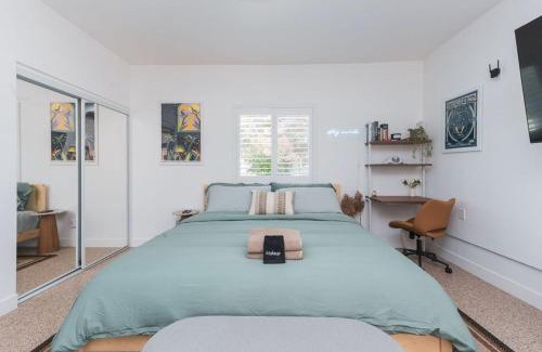 Montclair Apartment | Renovated Stylish Guesthouse By Claremont With Private Patio