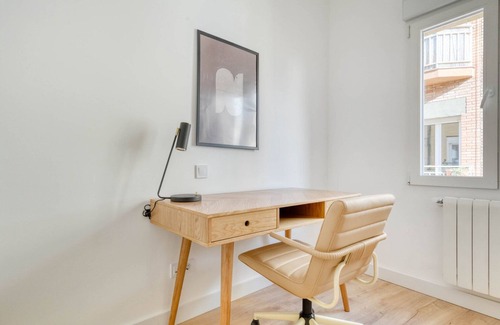 Gracia Apartment | Renovated Vila de Gràcia 3BR, by Blueground