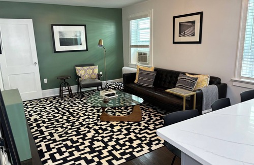 West Side Apartment | Renovated1-bedroom apartment on quiet block close to NYC in Jersey City.