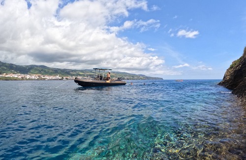 Ponta Delgada Boat Rental | Rent a boat with captain or without captain MT:06/2011