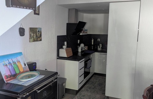 Kuljace House | Rent a room in Stonehouse Danilo